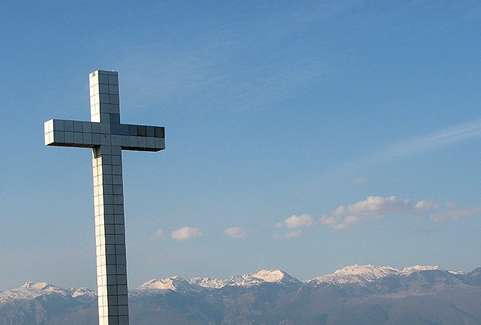 Uhvaćen s drogom kod križa na Humu