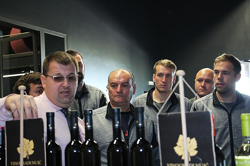 Vori: Ako pobijedimo, proslavit ćemo bocom iz Vinarije Nuić