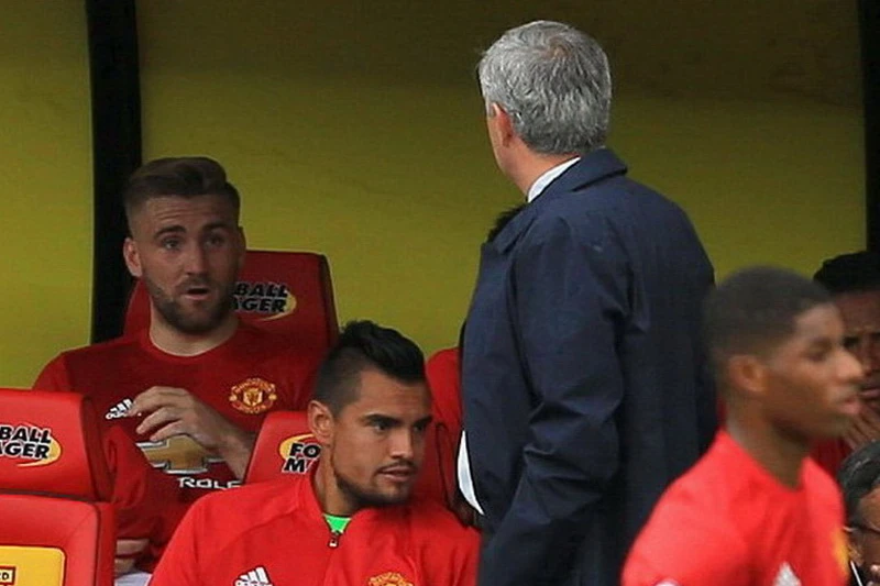 Mourinho opet 'izgubio svlačionicu'