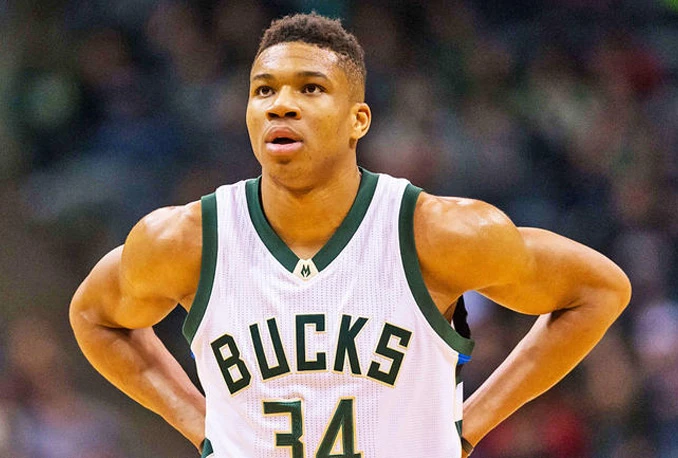 NBA: Antetokounmpo još četiri godine u Milwaukeeu za 100 milijuna dolara