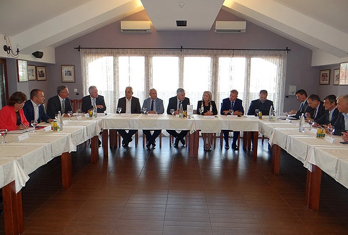 Politička stabilnost važna zbog opstanka investicija