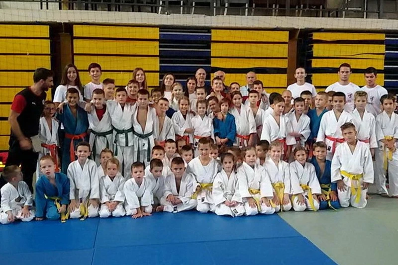 Domaćin JK Hercegovac na Kupu Mostara osvojio 37 medalja