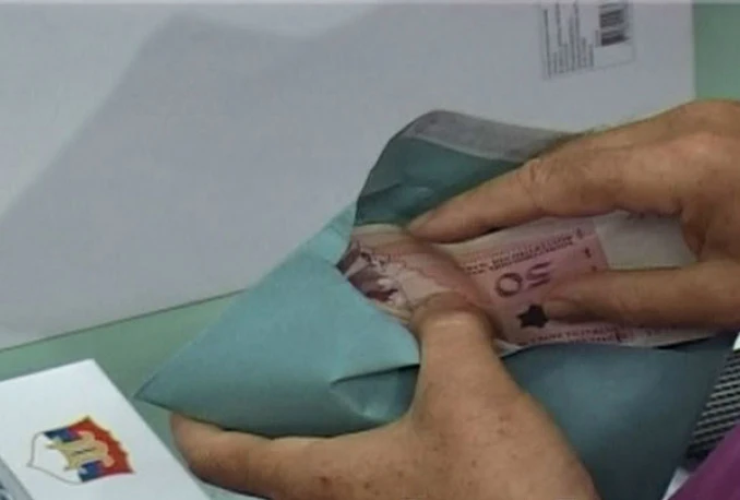 Izbori po naški: 'Ukrali' 1.500 birača i plaćali umirovljenike