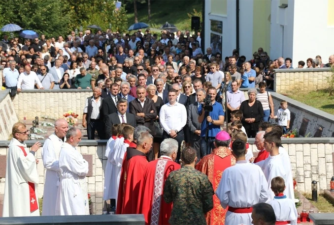 Na Uzdolu obilježena 23. obljetnica stravičnog pokolja nad Hrvatima