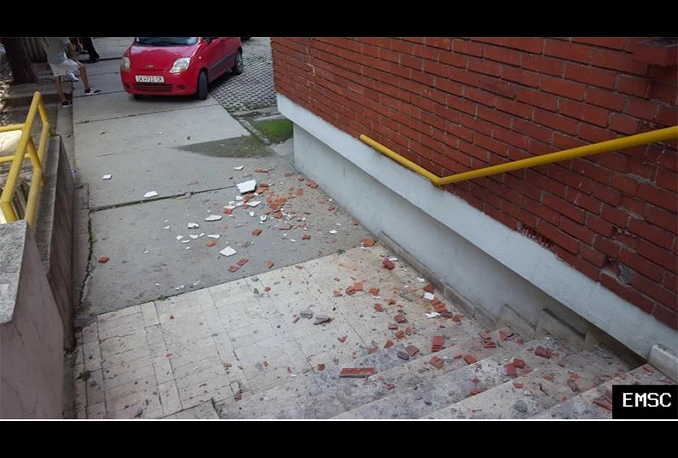 U potresu koji je pogodio Skoplje ozlijeđeno 100 ljudi