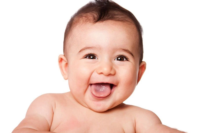 Dojene bebe zaista žive duže!