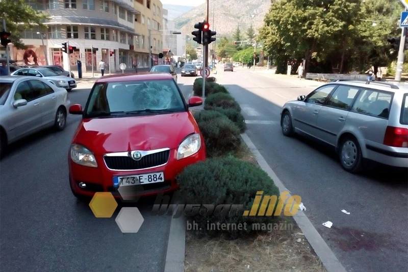 Mostar: Fabiom udario pješaka u Dubrovačkoj ulici