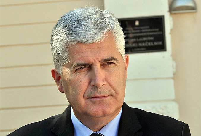 Čović započeo turneju regijom