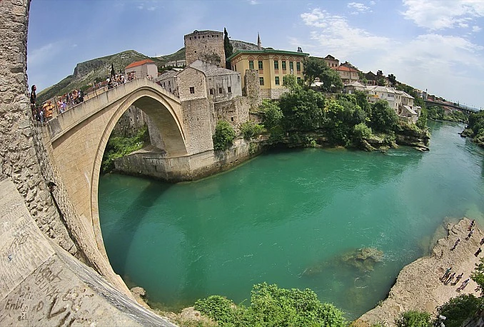Mostarci žele naplaćivati ulaz u Stari grad