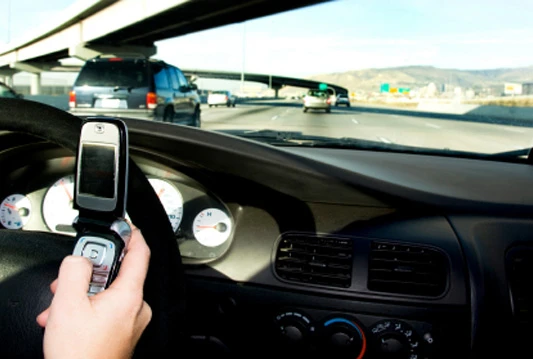 Mobiteli djeluju kao droga, evo i zašto