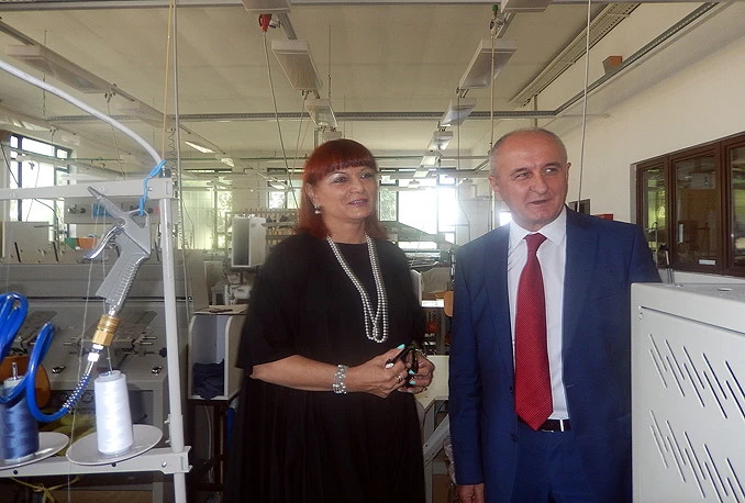 Talijanka invenstirala: Nevesinjske košulje idu u svijet
