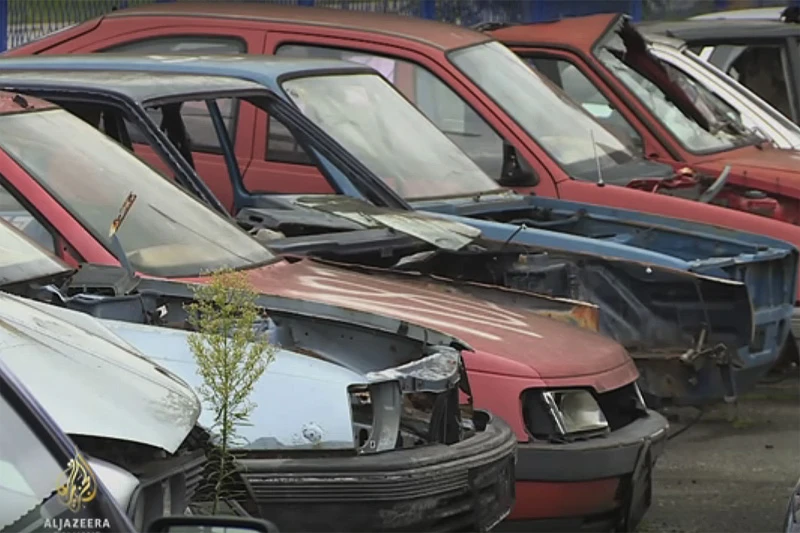 BiH gubi milijune na oduzetim automobilima koji propadaju u skladištima