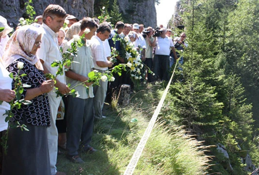 Traga se za još 98 žrtava sa Korićanskih stijena