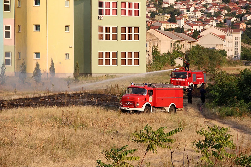 Vatrogasci intervenirali u Sjevernom logoru