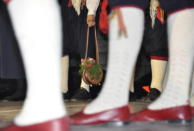 Održana smotra folklora uz nastup legendarnog Kiće Slabinca