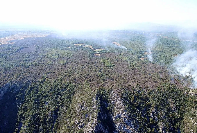 Mostar: Ugašen požar u Pijescima