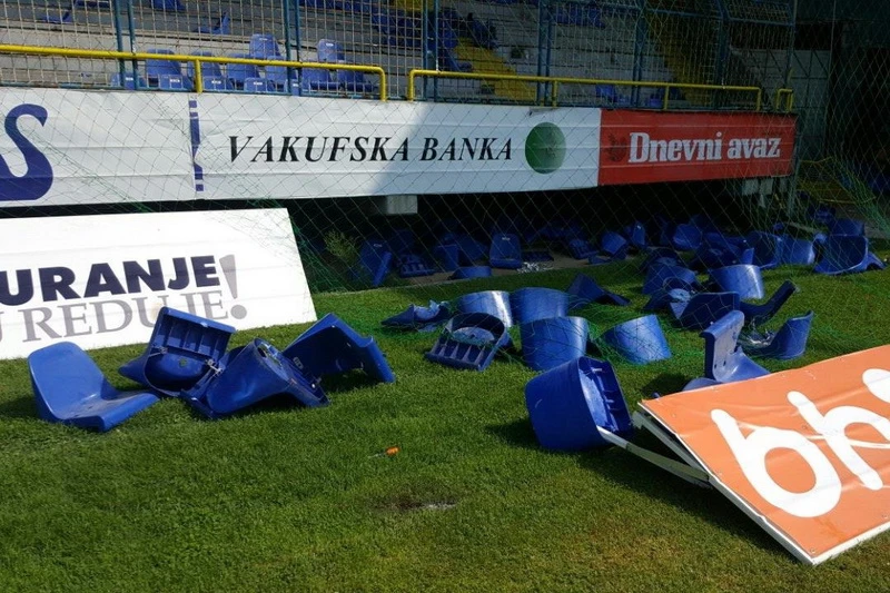 Navijači Sarajevu u dva kola ''navukli'' 12.000 maraka kazni