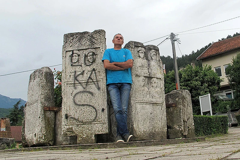 Legende iz Konjica - Mjesto spomenika i 'faca' iz Stambola
