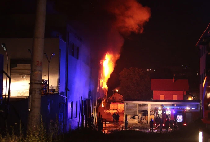 Vatrogasci još gase požar na Škafi