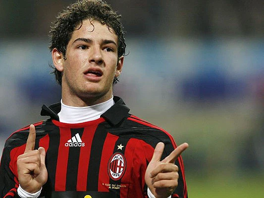 Pato potpisao za Villarreal