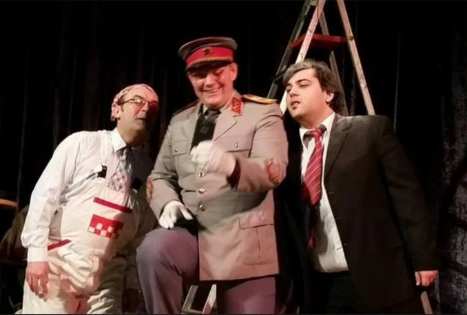 Komedija "Kod Tita u raju'' na daskama ljetne scene
