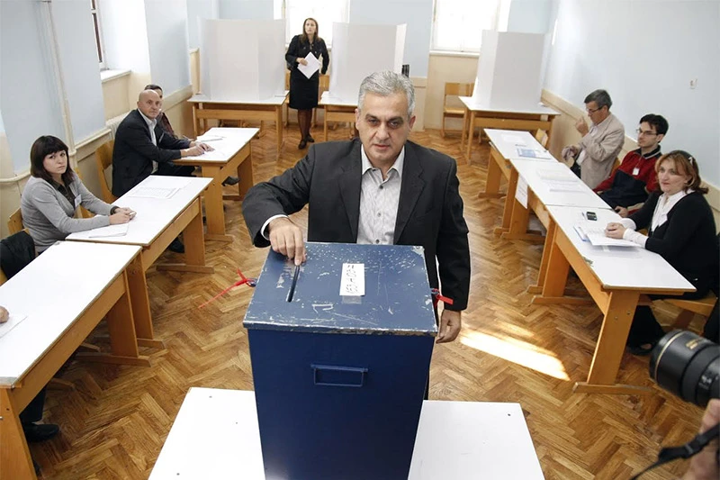Mostarci žele izbore, stranke to ne mogu…
