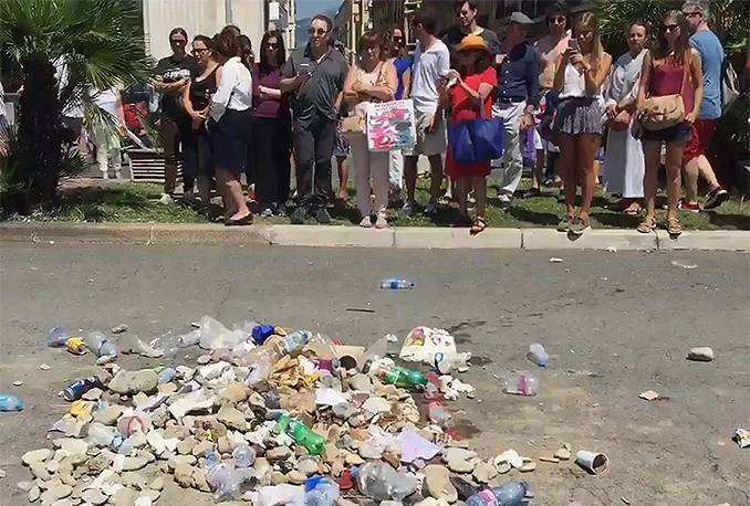 Napravljen memorijal od smeća za ubojicu iz Nice