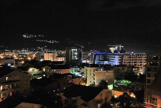 Budva otvorena za sve: Noćenje za turiste od 10 do nekoliko tisuća eura