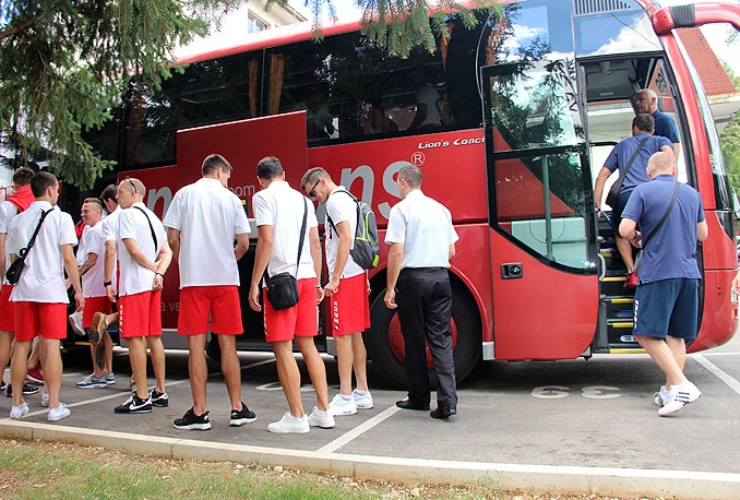 Plemići bez Arežine prema Poljskoj