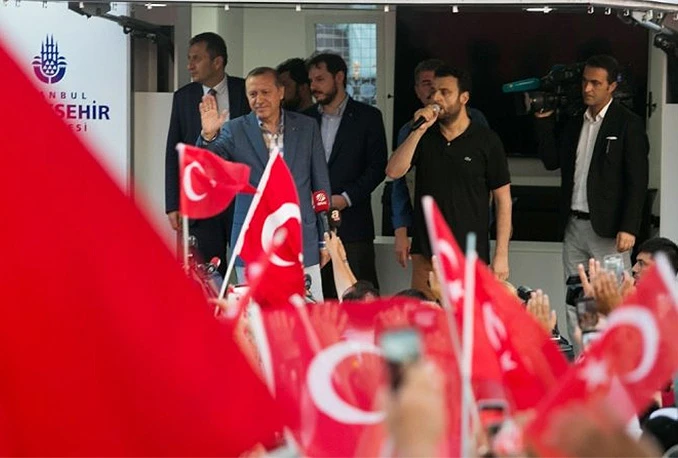 Erdogan okupljenim građanima: Turci, Bošnjaci i Armeni su jedna nacija