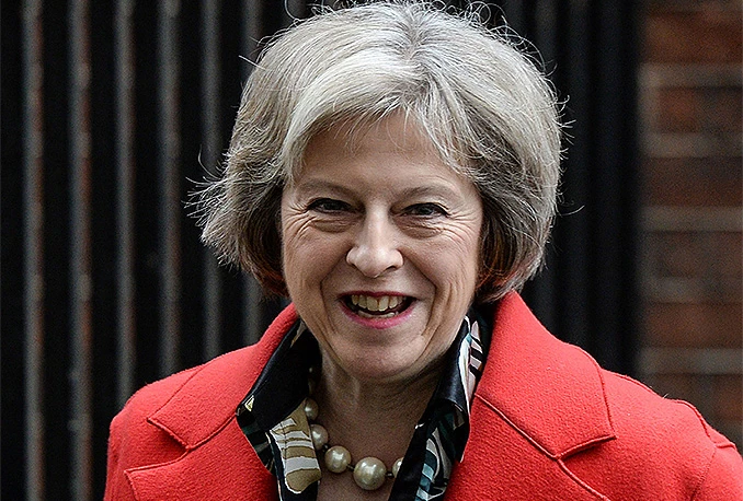 Cameron podnosi ostavku, Theresa May postaje premijerka