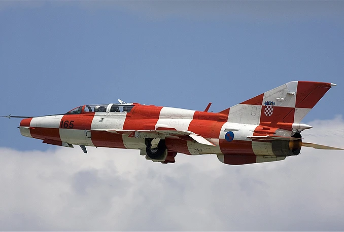 Hrvatski MIG-ovi zbog dojave o bombi presreli zrakoplov koji je letio iz New Yorka