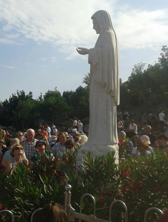 Vatikan preuzima Međugorje: Župa postaje svetište?