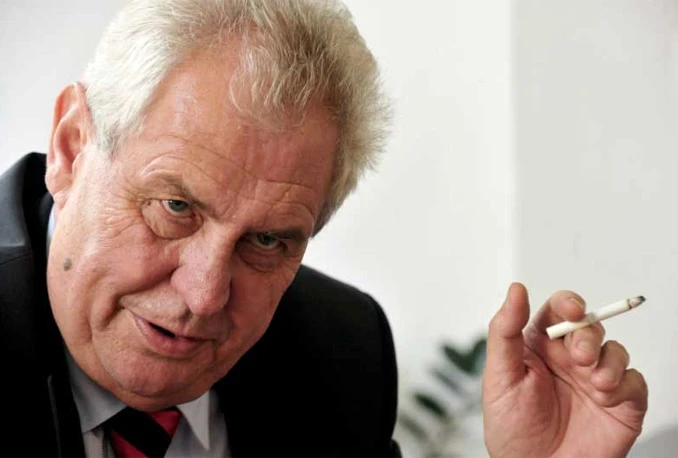 Vlada Češke neće organizirati referendum