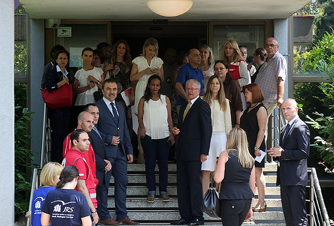 Ministar dočekao prve migrante: Selam aleikum, dobrodošli u Hrvatsku