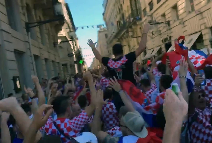 Hrvatski navijači okupirali Lens 