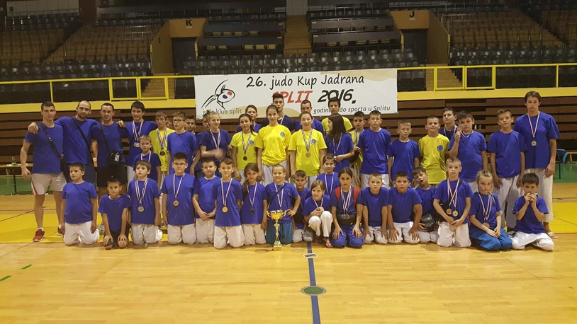 Od početka godine Borsa osvojila 373 odličja i 10 pehara