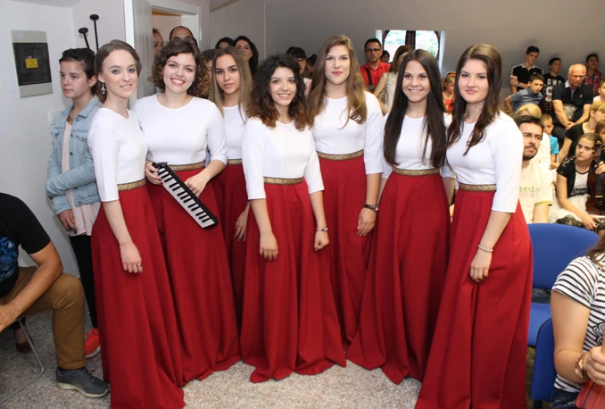 HKD "Napredak" Mostar organizirao izložbu dječjih radova i prigodnu svečanost