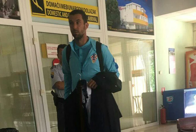Srna se priključio suigračima