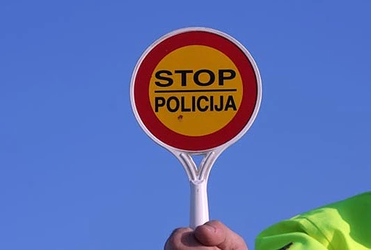 Mostarac u Tasovčićima: Biljna tvar ispod sjedala