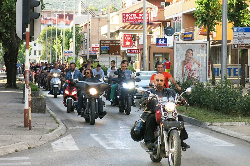 Motoristi iz cijele Europe prodefilirali Trebinjem