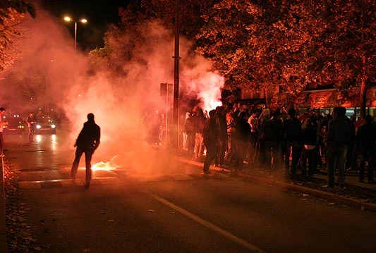Dizanje tenzija: Policija demantirala Večernjak