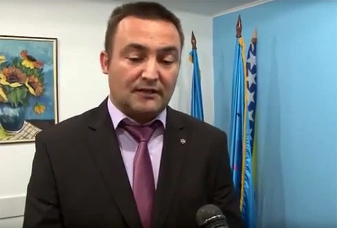 Vijećnik tukao tajnicu