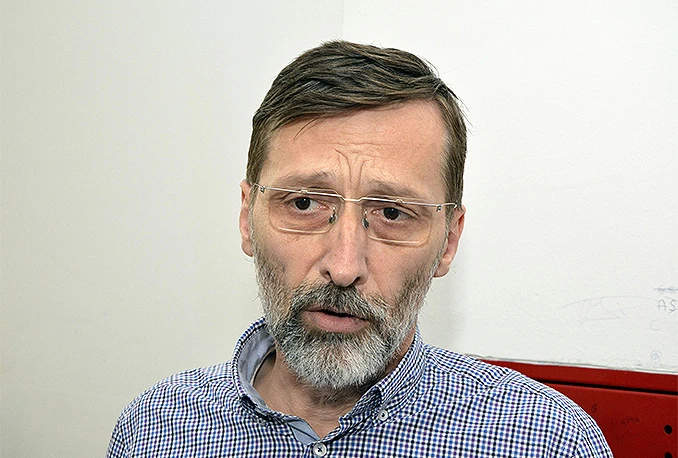 Gavran u Mostaru: Suvremeni teatar rastjeruje publiku