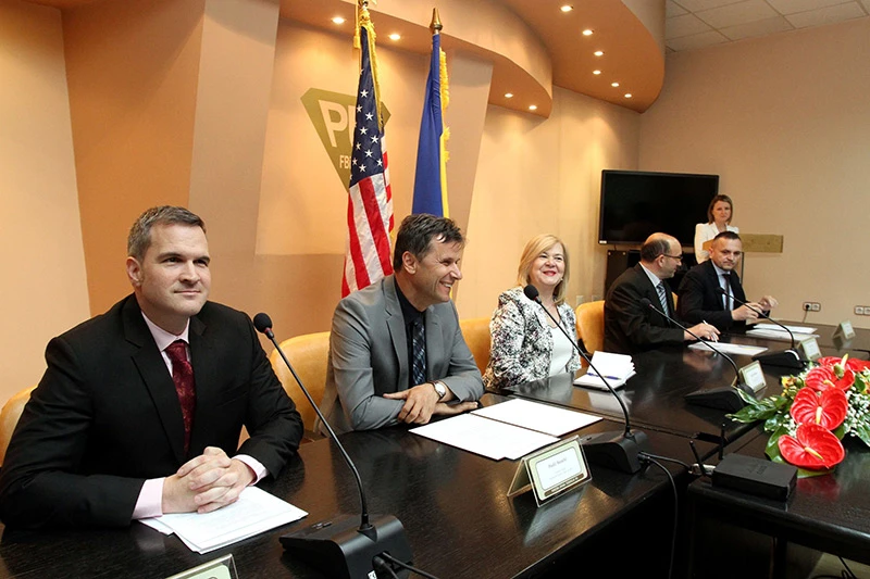 Provjerite na Internetu što je s Vašim doprinosima
