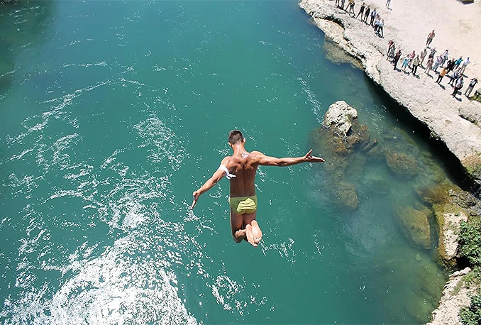 I Mostar obilježio Dan bijelih traka