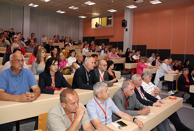 U Mostaru započeo simpozij iz dječje kirurgije i urologije