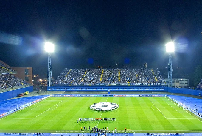 U Dinamu se ne opterećuju Uefinom kaznom