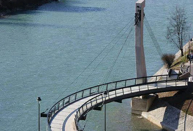 Konjic: 'Most ljubavi' puca!
