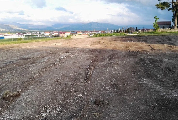 Spomenik: Policija u Tomislavgradu zaustavila proširenje groblja